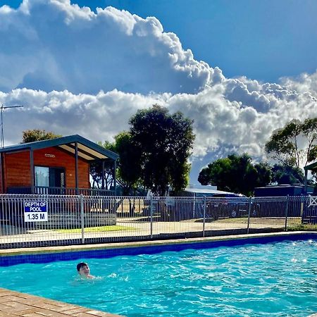 Geelong Surfcoast Hwy Holiday Park Mount Duneed Exterior foto